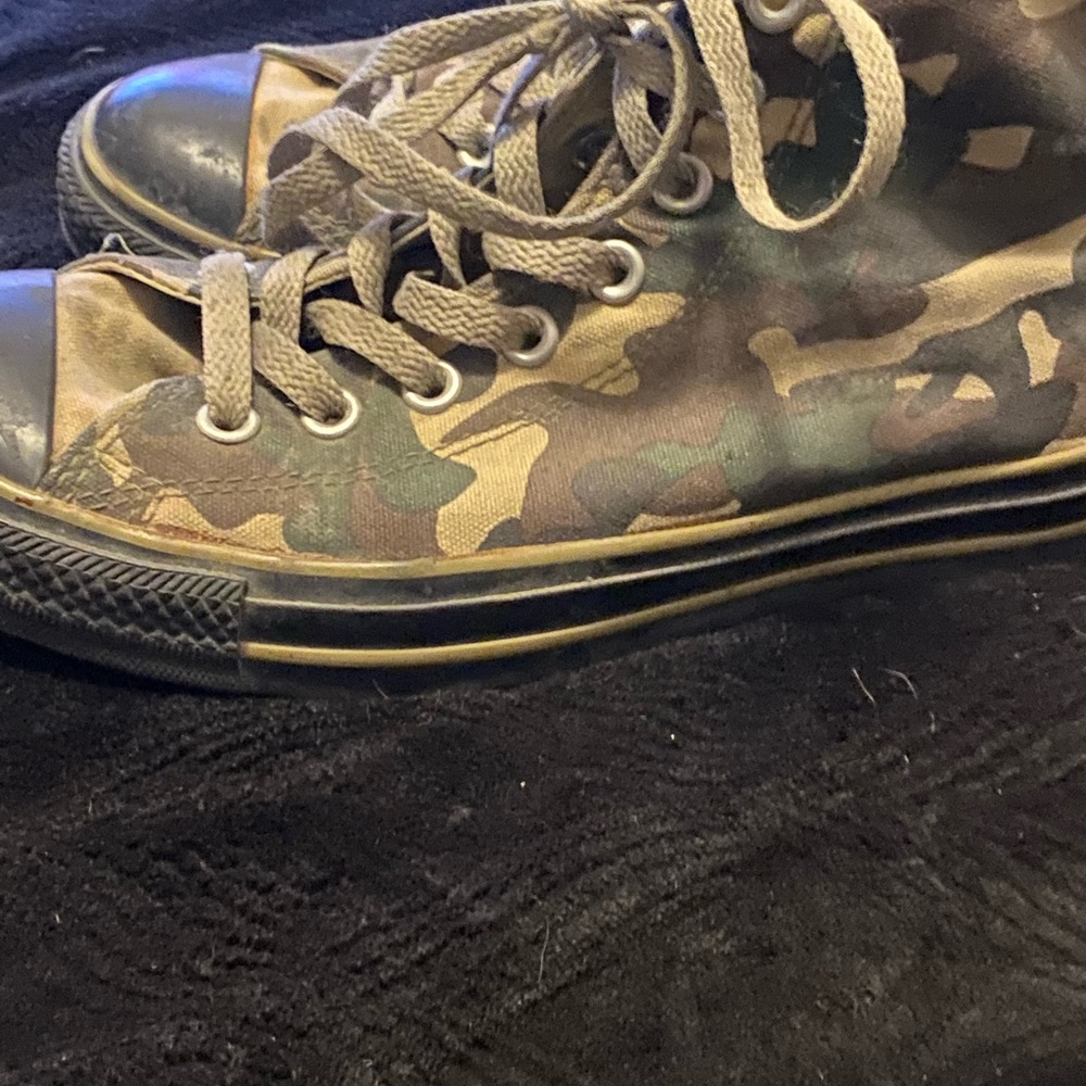 Camo Converse